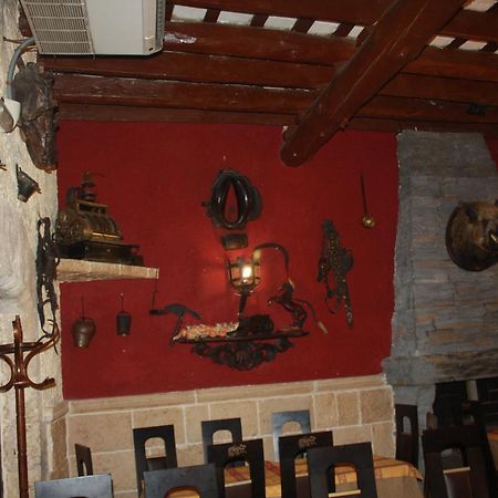 Hostal Restaurante La Diligencia クニット エクステリア 写真