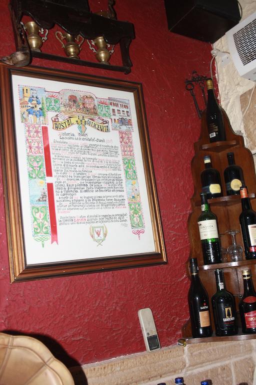 Hostal Restaurante La Diligencia クニット エクステリア 写真