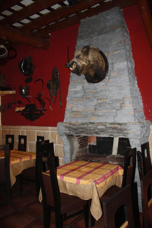 Hostal Restaurante La Diligencia クニット エクステリア 写真