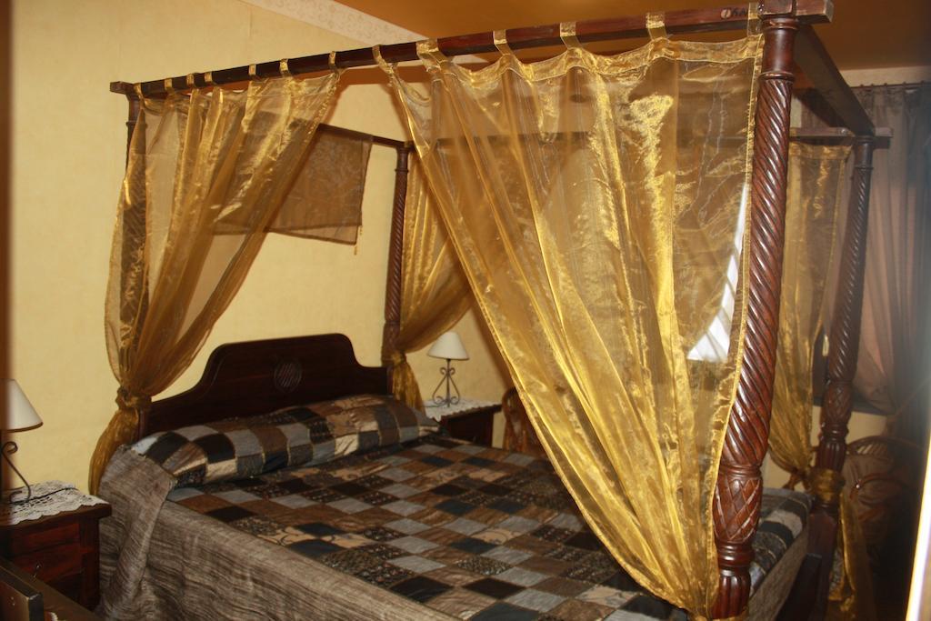 Hostal Restaurante La Diligencia クニット 部屋 写真