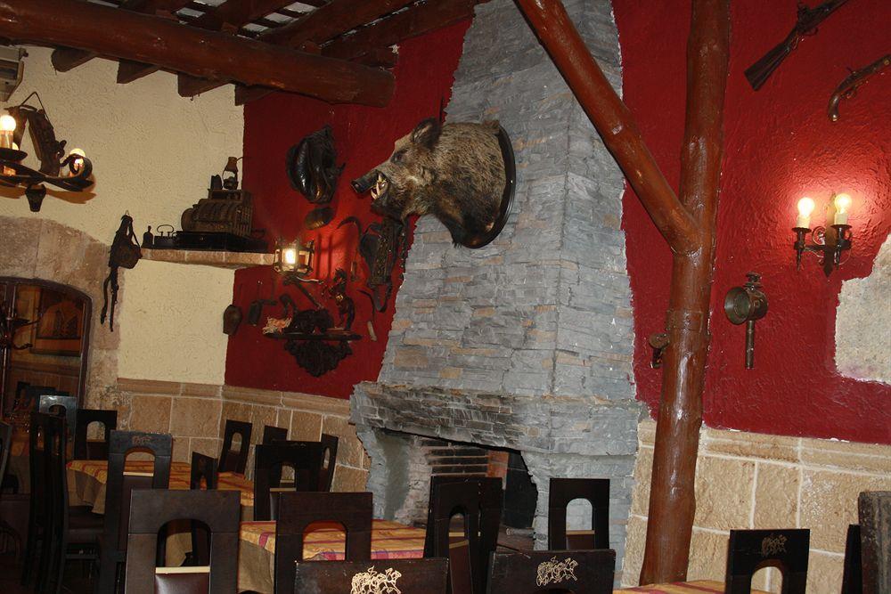 Hostal Restaurante La Diligencia クニット エクステリア 写真