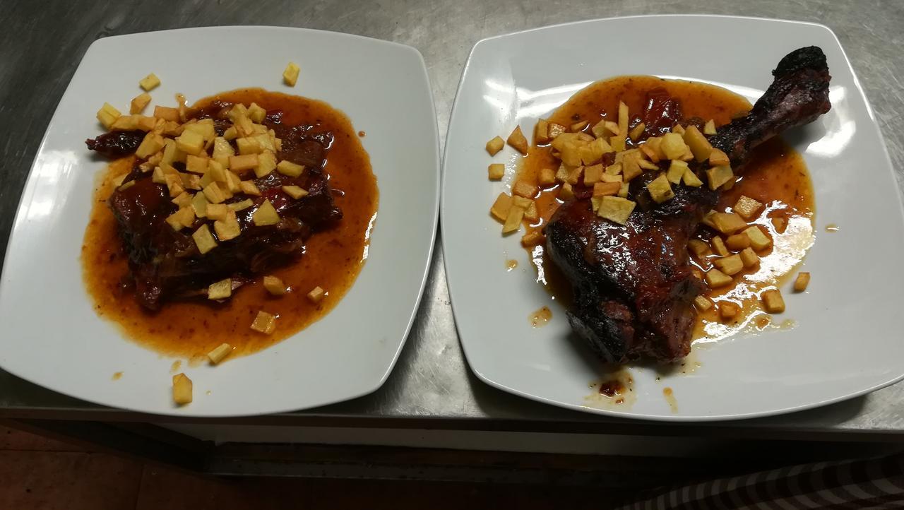 Hostal Restaurante La Diligencia クニット エクステリア 写真