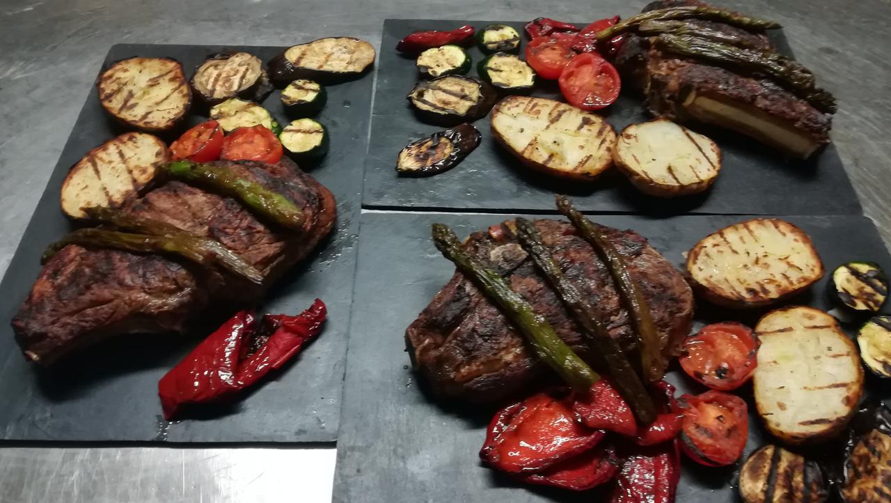 Hostal Restaurante La Diligencia クニット エクステリア 写真