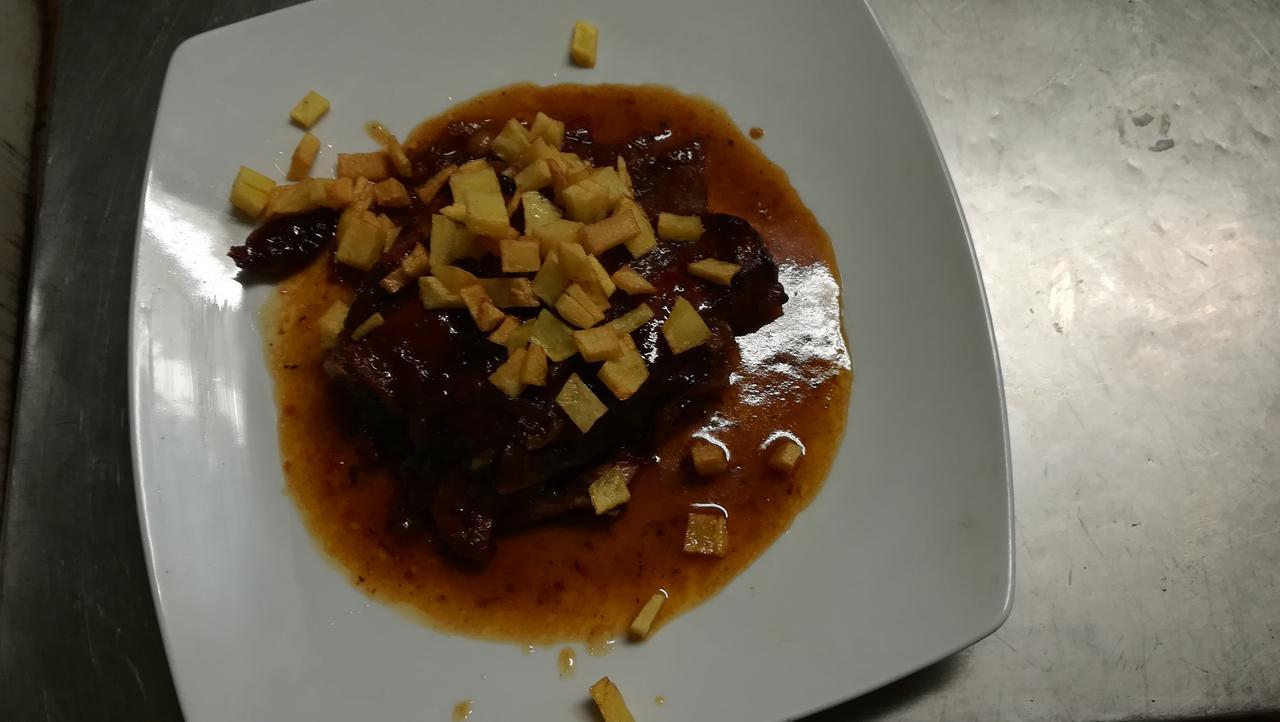 Hostal Restaurante La Diligencia クニット エクステリア 写真